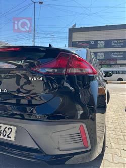 هیوندای ئایۆنیک
